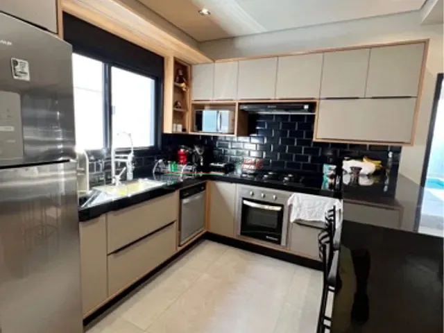 Sobrado com 208m² 3 quartos e 5 banheiros, à venda, no bairro Jardim Mantova em Indaiatuba