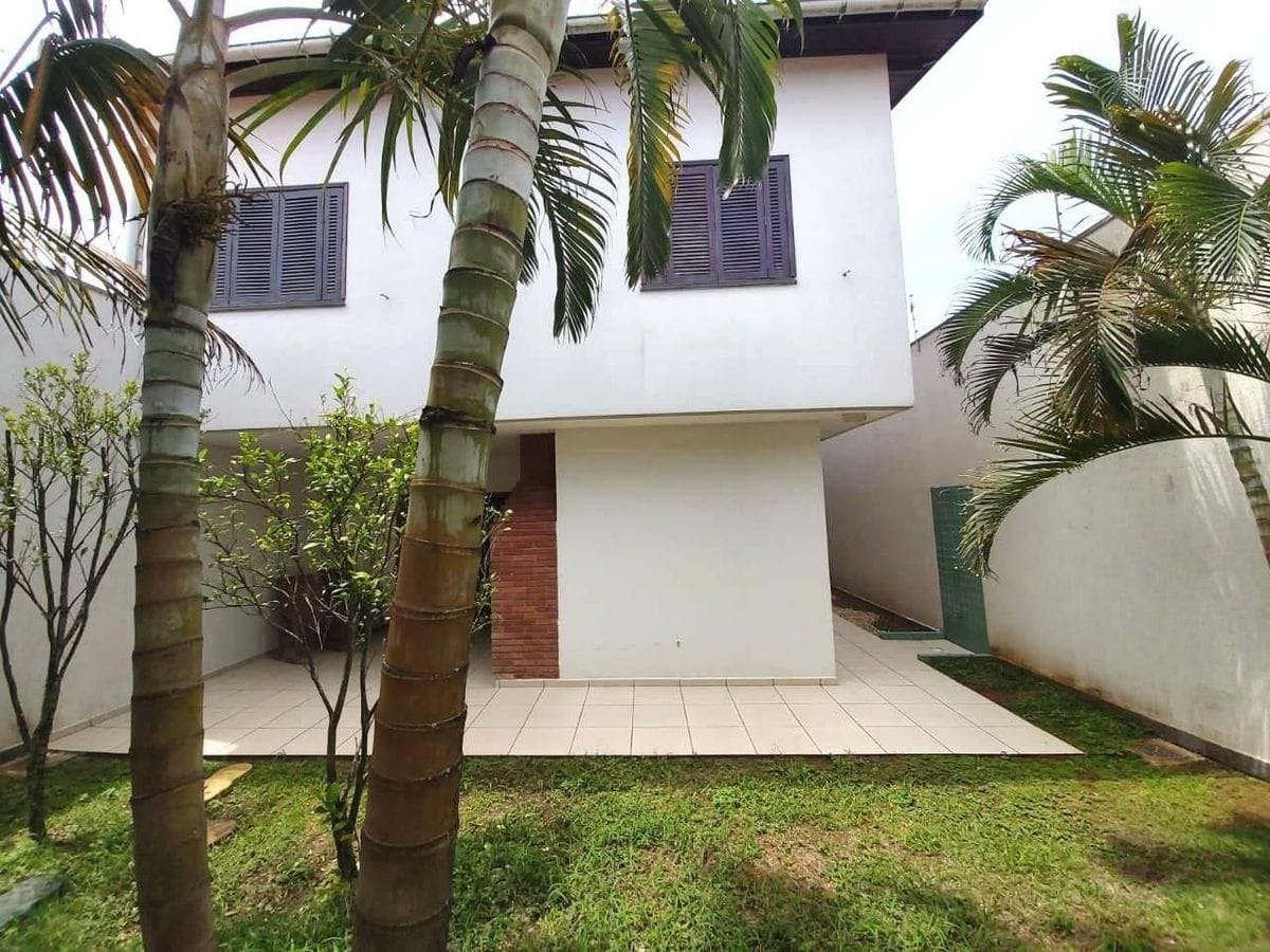 Sobrado à venda 4 Quartos, 2 Suites, 2 Vagas, 240M², Cibratel l, Itanhaem - SP