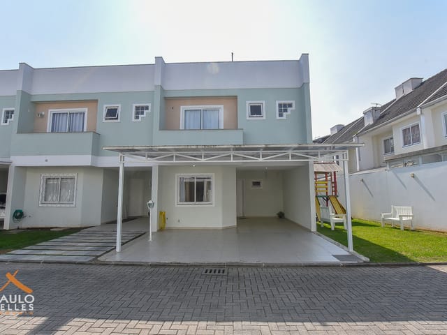 Sobrado 3 quartos e 3 banheiros, à venda, no bairro Uberaba em Curitiba