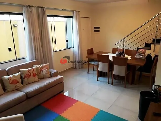 Sobrado com 89m² 3 quartos e 1 banheiro, à venda, no bairro Vila Lucia em São Paulo