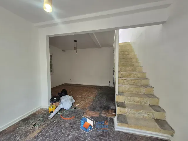 Sobrado com 140m² 3 quartos e 2 banheiros, à venda, no bairro Jardim Odete em São Paulo