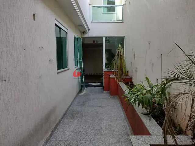 Sobrado com 325m² 3 quartos e 2 banheiros, à venda, no bairro Vila Caminho do Mar em São Bernardo do Campo
