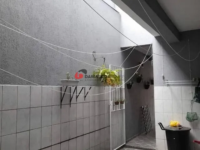 Sobrado com 149m² 3 quartos e 2 banheiros, à venda, no bairro Vila Sacadura Cabral em Santo André