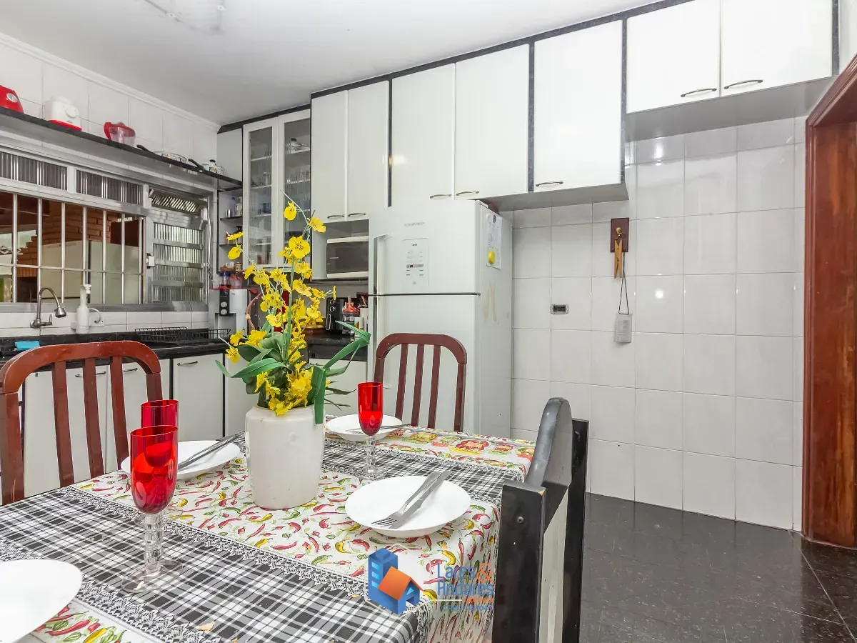 Sobrado, 3 quartos, 247 m² - Foto 8