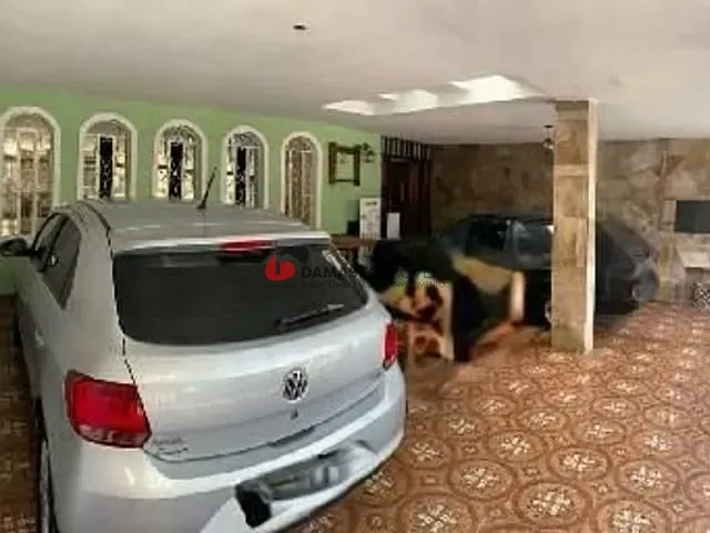 Sobrado com 240m² 5 quartos e 3 banheiros, à venda, no bairro Barcelona em São Caetano do Sul