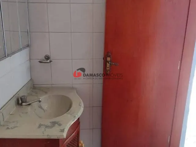 Sobrado com 270m² 3 quartos e 1 banheiro, à venda, no bairro Vila Alpina em São Paulo