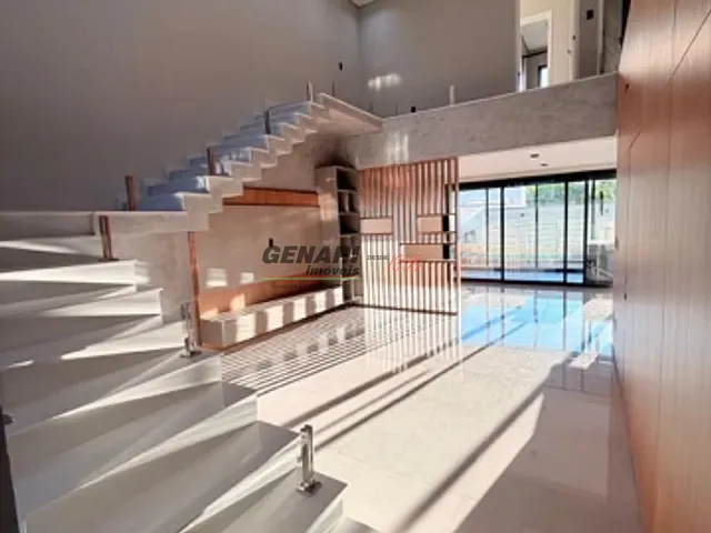 Sobrado com 318m² 3 quartos e 5 banheiros, à venda, no bairro Jardins Di Roma em Indaiatuba