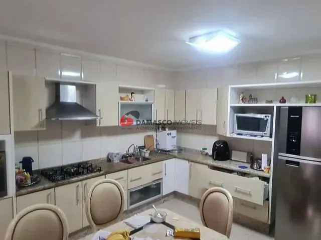 Sobrado com 293m² 3 quartos e 1 banheiro, à venda, no bairro Cerâmica em São Caetano do Sul