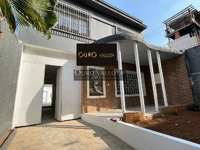 Sobrado com 240m² 4 quartos e 3 banheiros, à venda, no bairro Vila Monumento em São Paulo