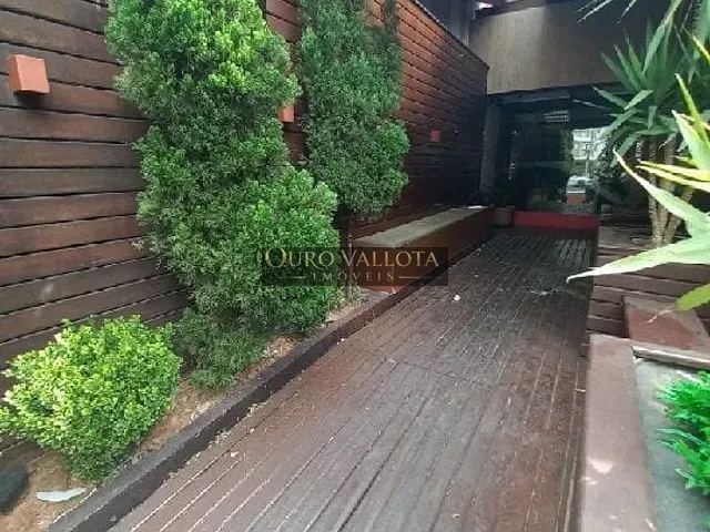 Sobrado com 350m², para alugar, no bairro Mooca em São Paulo