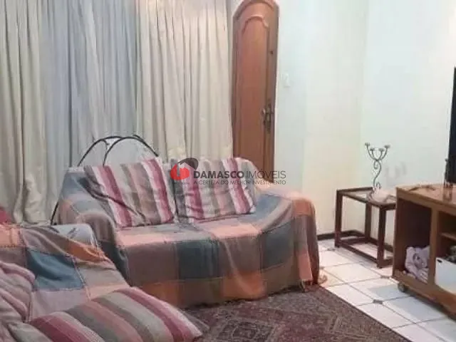 Sobrado com 285m² 3 quartos e 1 banheiro, à venda, no bairro Santa Maria em Santo André