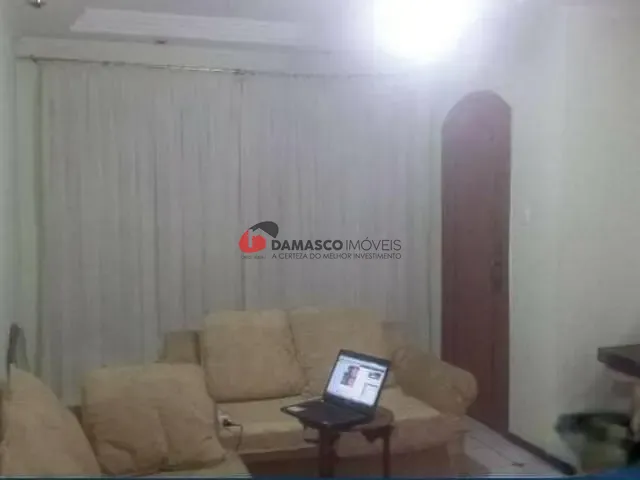 Sobrado com 285m² 3 quartos e 1 banheiro, à venda, no bairro Santa Maria em Santo André