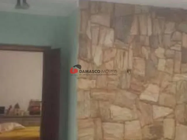 Sobrado com 285m² 3 quartos e 1 banheiro, à venda, no bairro Santa Maria em Santo André