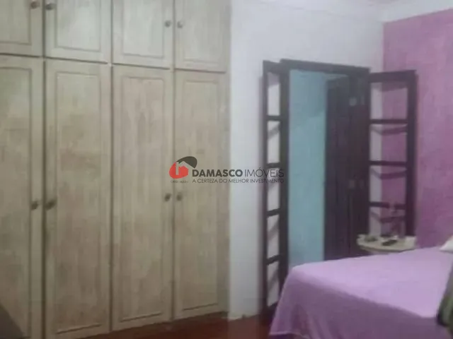 Sobrado com 285m² 3 quartos e 1 banheiro, à venda, no bairro Santa Maria em Santo André
