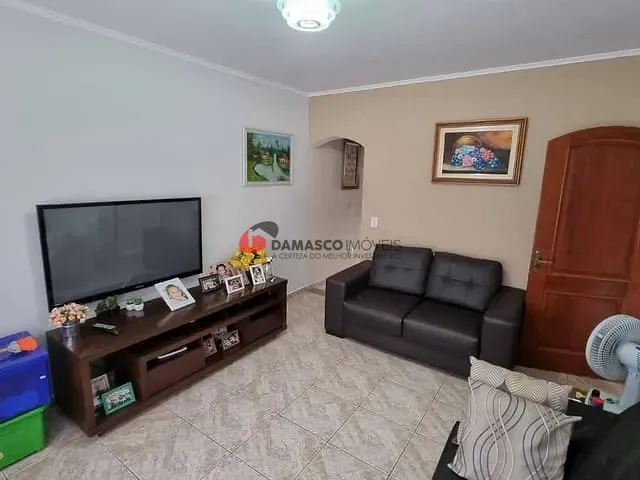 Sobrado com 221m² 3 quartos e 2 banheiros, à venda, no bairro Osvaldo Cruz em São Caetano do Sul