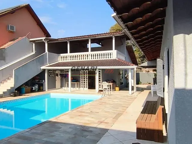 Sobrado com 600m² 5 quartos e 7 banheiros, à venda, no bairro Vila Suíça em Indaiatuba