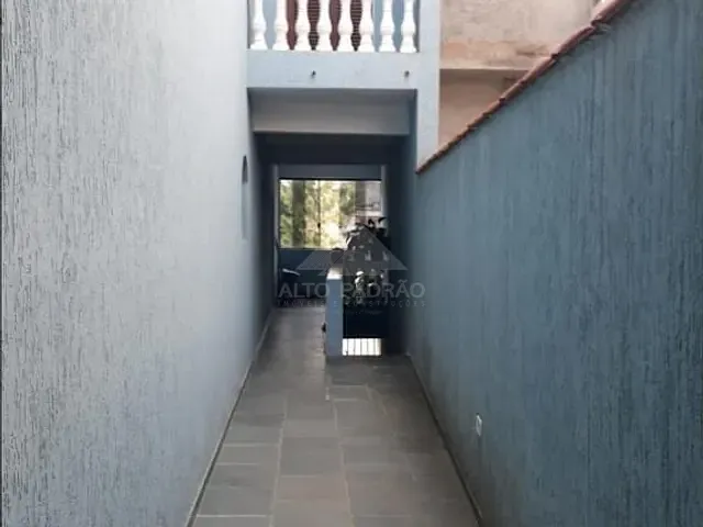 Sobrado com 250m², à venda, no bairro Vila Assis Brasil em Mauá