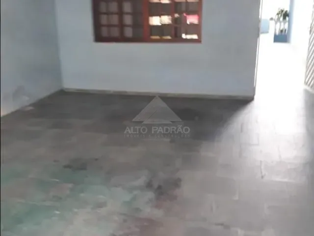 Sobrado com 250m², à venda, no bairro Vila Assis Brasil em Mauá