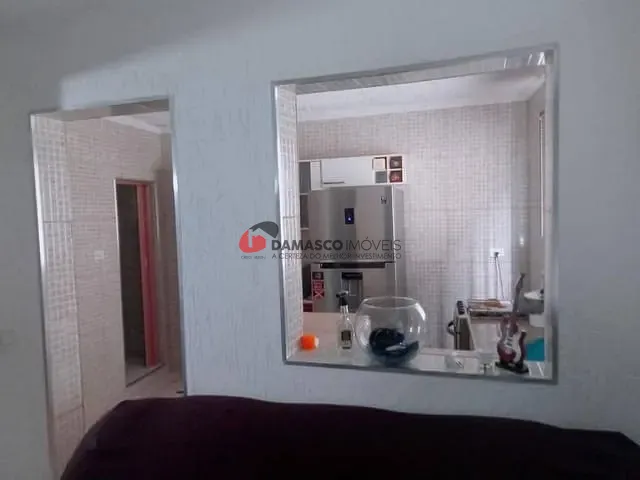 Sobrado com 120m² 3 quartos e 1 banheiro, à venda, no bairro Jardim Casa Pintada em São Paulo