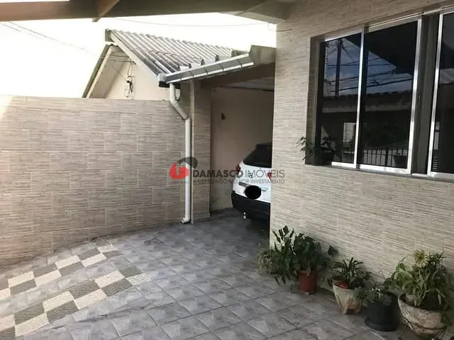 Sobrado com 254m² 1 quarto e 1 banheiro, à venda, no bairro Nova Gerti em São Caetano do Sul