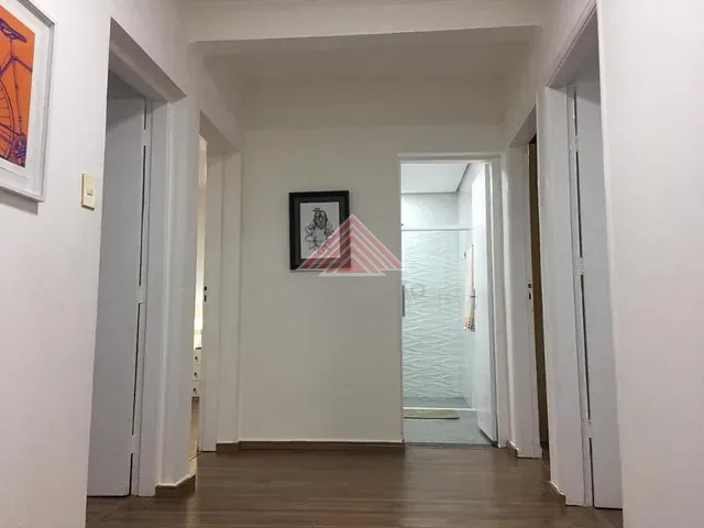 Sobrado com 250m² 3 quartos e 2 banheiros, à venda, no bairro Jardim Sílvia Maria em Mauá