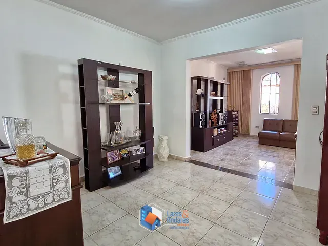 Sobrado com 314m² 6 quartos e 5 banheiros, à venda, no bairro Parada Inglesa em São Paulo