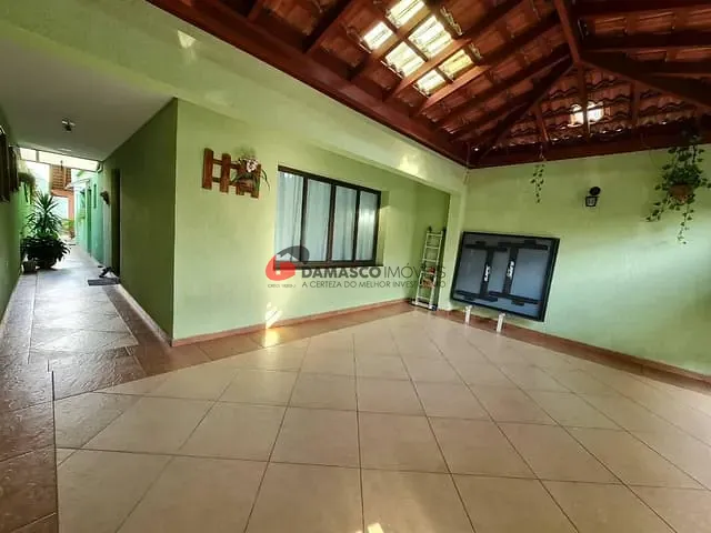 Sobrado com 220m² 4 quartos e 3 banheiros, à venda, no bairro Campestre em Santo André