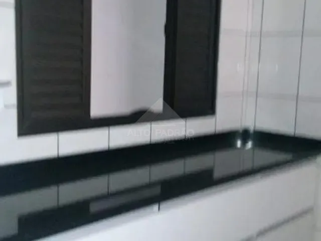 Sobrado com 253m² 3 quartos e 2 banheiros, à venda, no bairro Jardim Mauá em Mauá