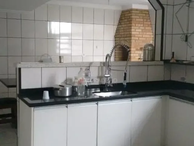 Sobrado com 253m² 3 quartos e 2 banheiros, à venda, no bairro Jardim Mauá em Mauá