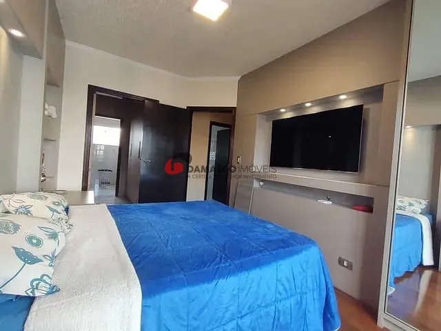 Sobrado com 296m² 3 quartos e 1 banheiro, à venda, no bairro Santa Maria em São Caetano do Sul