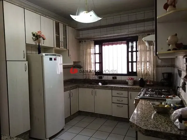Sobrado com 197m² 3 quartos e 4 banheiros, à venda, no bairro Boa Vista em São Caetano do Sul