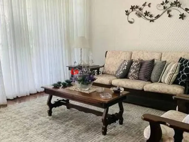 Sobrado com 278m² 3 quartos e 2 banheiros, à venda, no bairro Santa Paula em São Caetano do Sul