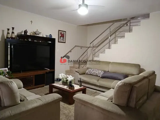Sobrado com 100m² 2 quartos e 1 banheiro, à venda, no bairro Vila Arapua em São Paulo
