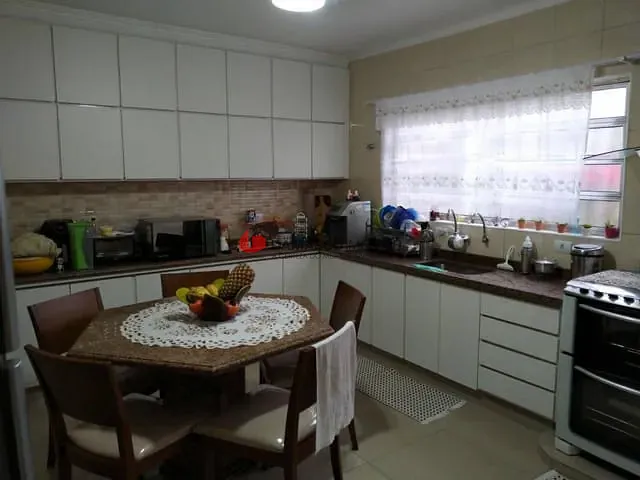 Sobrado com 100m² 2 quartos e 1 banheiro, à venda, no bairro Vila Arapua em São Paulo