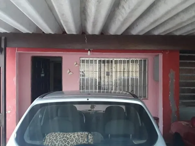 Sobrado com 285m², à venda, no bairro Parque das Américas em Mauá