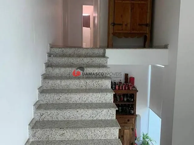 Sobrado com 1875m² 4 quartos e 2 banheiros, à venda, no bairro Barcelona em São Caetano do Sul