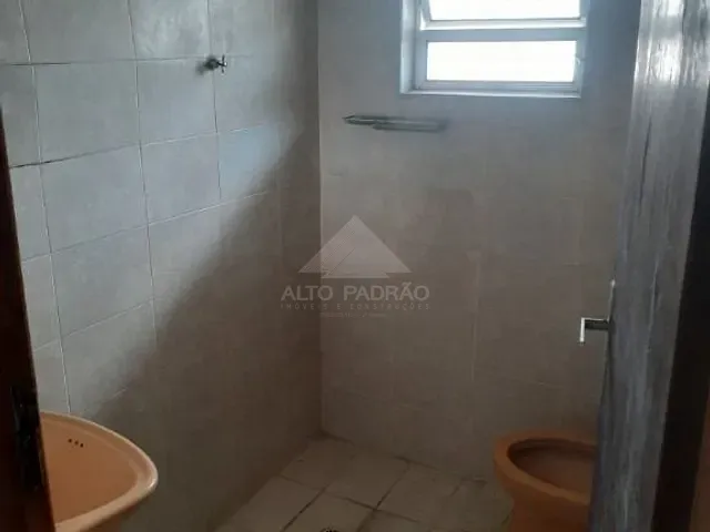 Sobrado com 250m² 3 quartos e 1 banheiro, à venda, no bairro Parque das Américas em Mauá