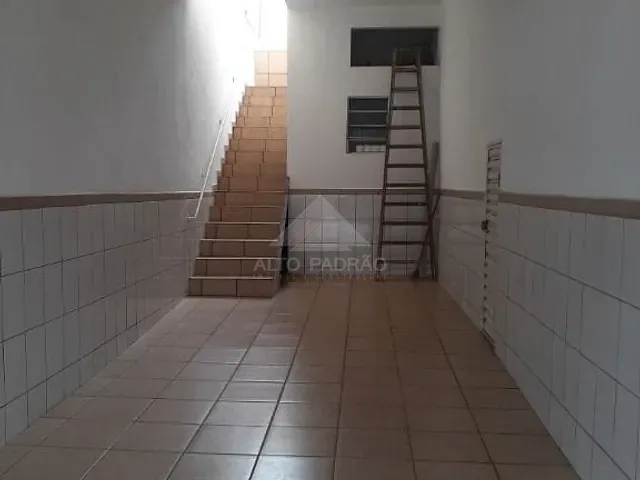 Sobrado com 250m² 3 quartos e 1 banheiro, à venda, no bairro Parque das Américas em Mauá
