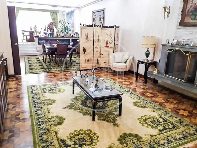 Sobrado com 460m² 4 quartos e 2 banheiros, à venda, no bairro Vila Monumento em São Paulo