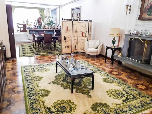 Sobrado com 460m² 4 quartos e 2 banheiros, à venda, no bairro Vila Monumento em São Paulo