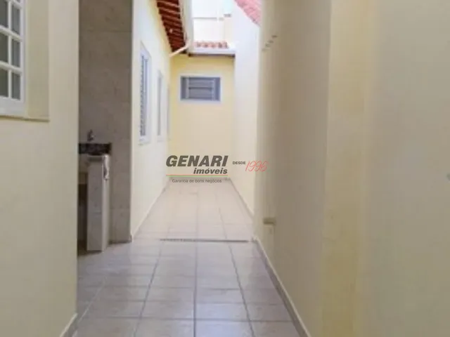 Sobrado com 166m² 3 quartos e 2 banheiros, à venda, no bairro Jardim Jequitibá em Indaiatuba