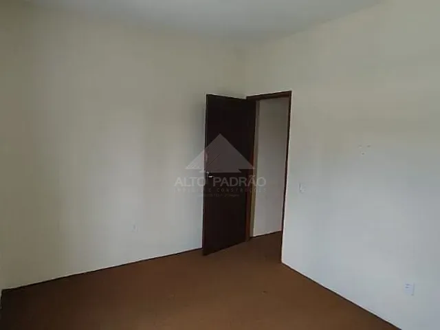 Sobrado com 250m² 2 quartos e 2 banheiros, para alugar, no bairro Vila Assis Brasil em Mauá