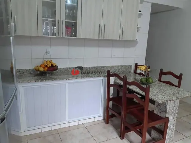 Sobrado com 170m² 4 quartos e 2 banheiros, à venda, no bairro Vila Zelina em São Paulo