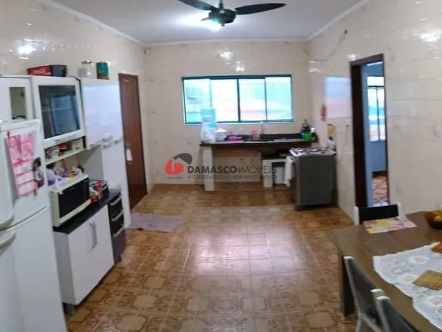 Sobrado com 260m² 3 quartos e 1 banheiro, à venda, no bairro Vila California em São Paulo