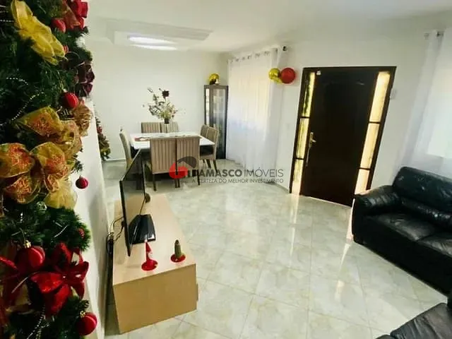 Sobrado com 215m² 4 quartos e 4 banheiros, à venda, no bairro Olímpico em São Caetano do Sul