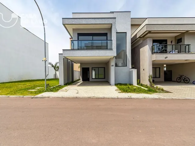 Casa 3 quartos e 3 banheiros, à venda, no bairro Bairro Alto em Curitiba