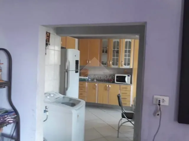 Sobrado com 382m² 5 quartos e 3 banheiros, à venda, no bairro Jardim Zaira em Mauá