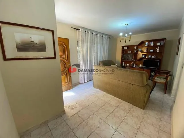 Sobrado com 195m² 3 quartos e 2 banheiros, à venda, no bairro Vila Alpina em São Paulo