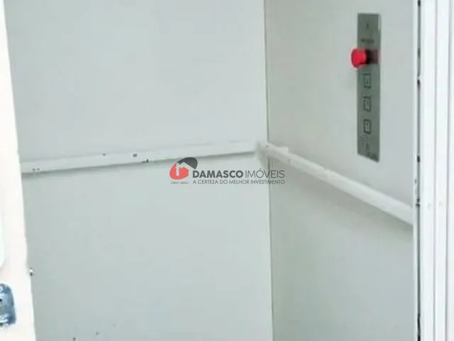 Sobrado com 282m² 3 quartos e 3 banheiros, à venda, no bairro Jardim Pilar em Santo André