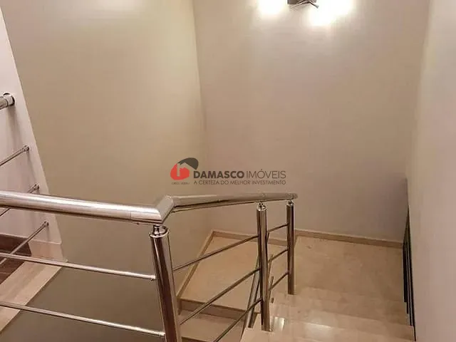 Sobrado 4 quartos e 4 banheiros, à venda, no bairro Vila Lucia em São Paulo
